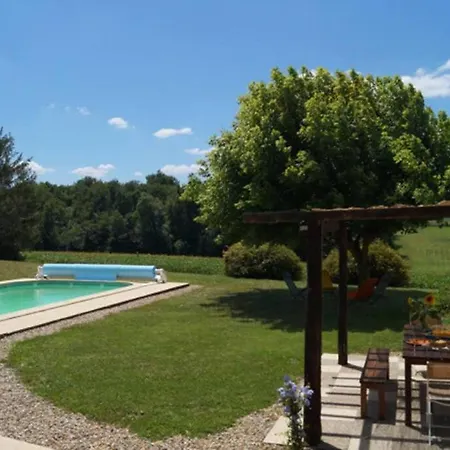 בית נופש Rural Saint-Pierre-sur-Dropt