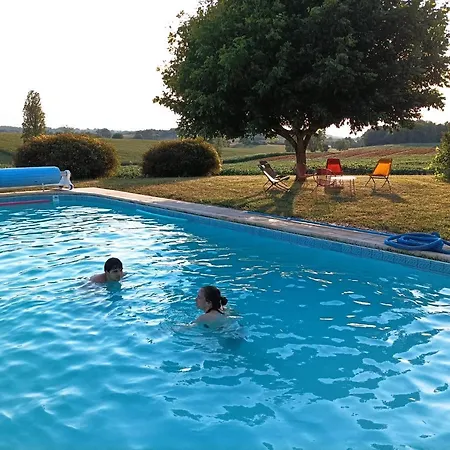 Rural בית נופש Saint-Pierre-sur-Dropt