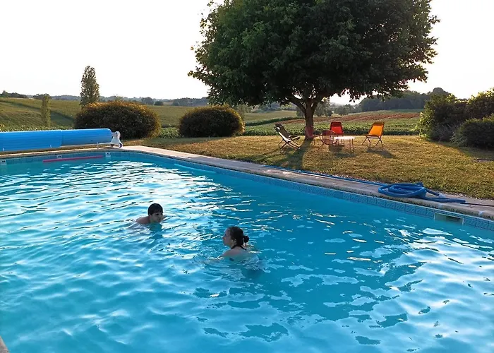 Rural Semesterbostad Saint-Pierre-sur-Dropt